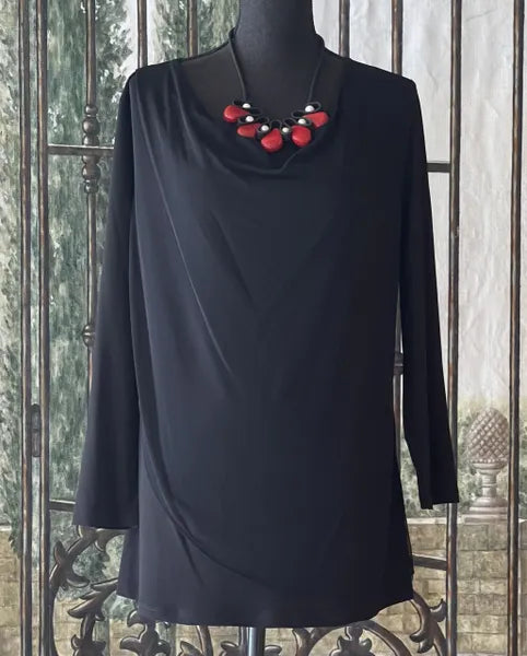 026- Focus By JJ Red and Black Graffiti 3/4 Sleeve Layered Tunic