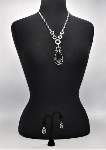 NE-075 Gorgeous Huge Drop Swarovski Teardrop Pendant Set
