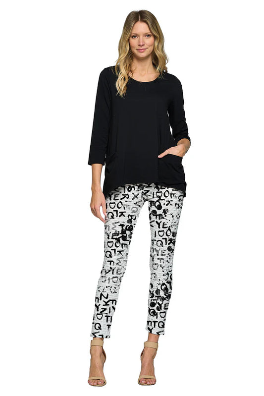 025- ET Lois Black and White Alphabet Print Pant