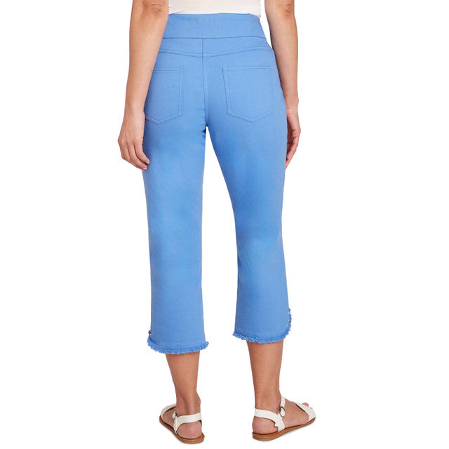 036- Ruby Road Periwinkle Pull-On Stretch Denim Lace Hem Capri