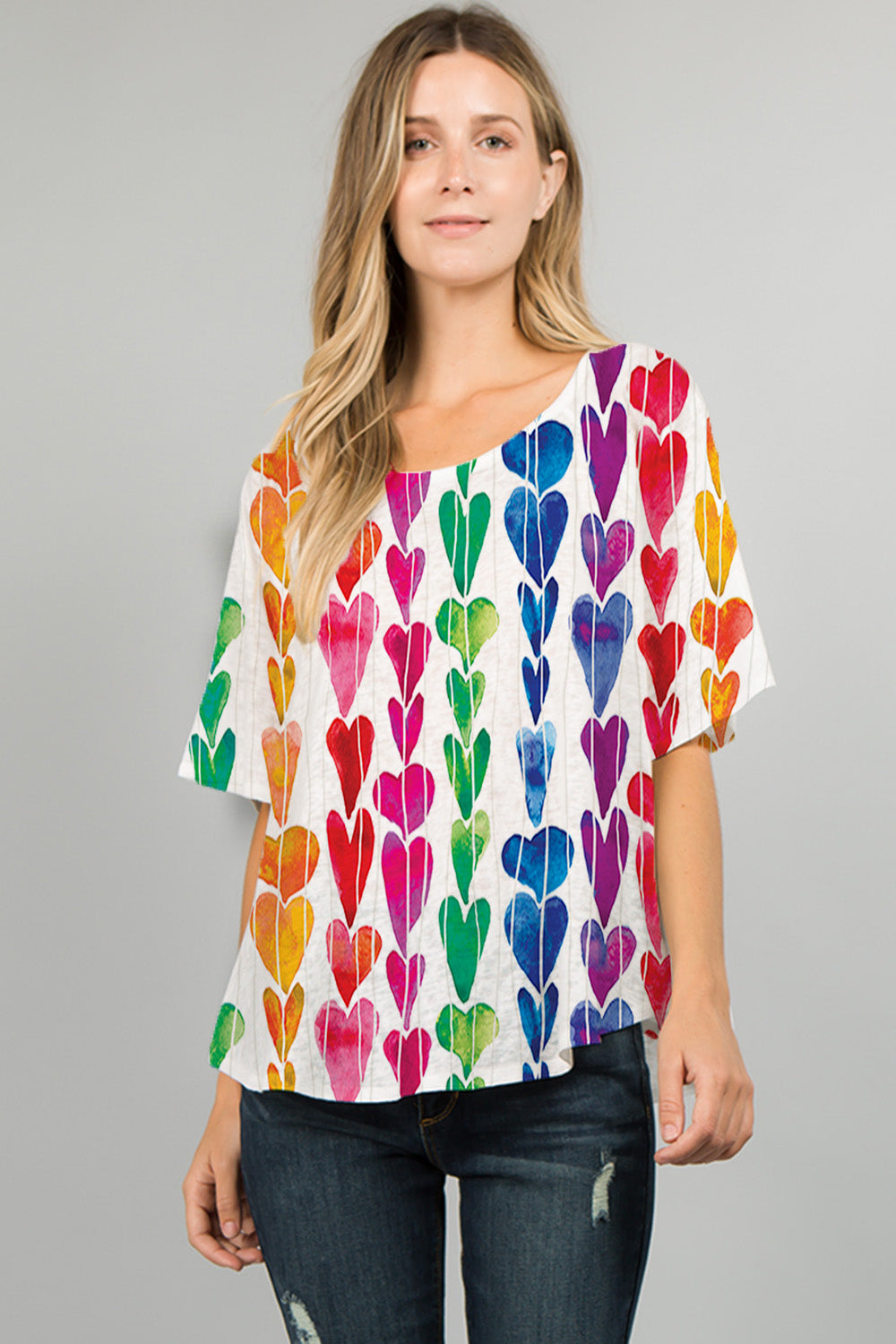 025- ET Lois Bright Hearts on White Short Sleeve knit Top