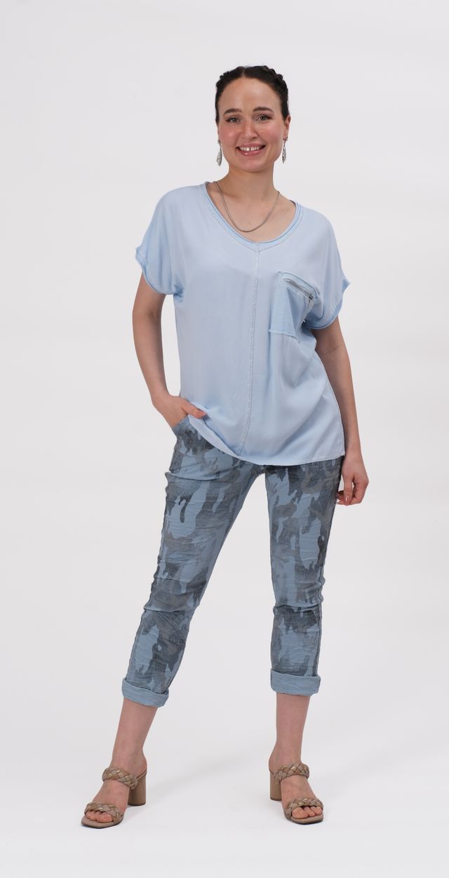 063- Bella Amore Blue and Grey Floral Stretch Pants