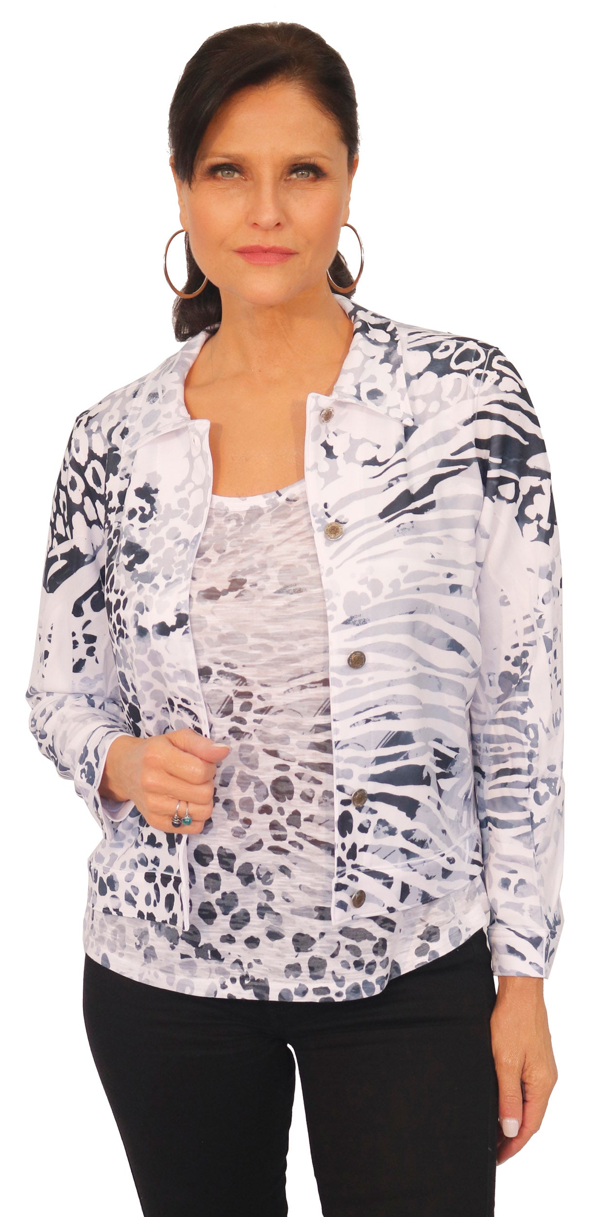 071- Impulse Black and White Patterned Button Down Jacket