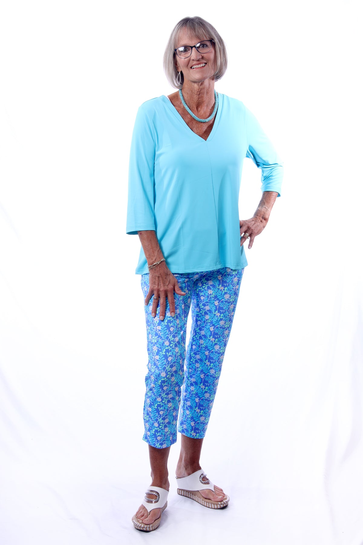 001- LuLu B Tahiti Turquoise "V" Neck Center Seam Top