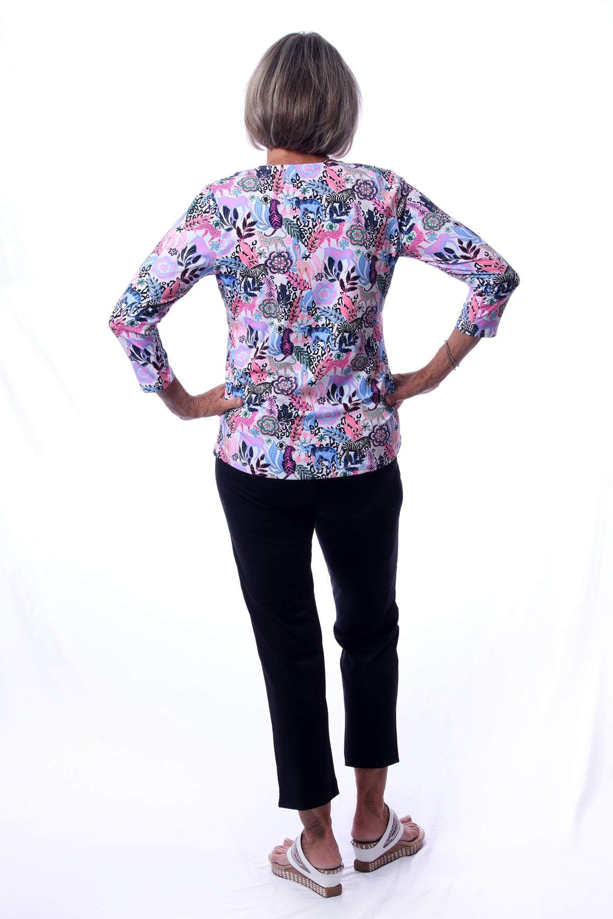 001- LuLu B Pink and Blue Animal Floral Print "V" Neck Top