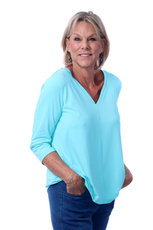 001- LuLu B Turquoise "V" Neck Top