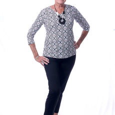 001- LuLu B Black Pocketed Stretch Ankle Pant