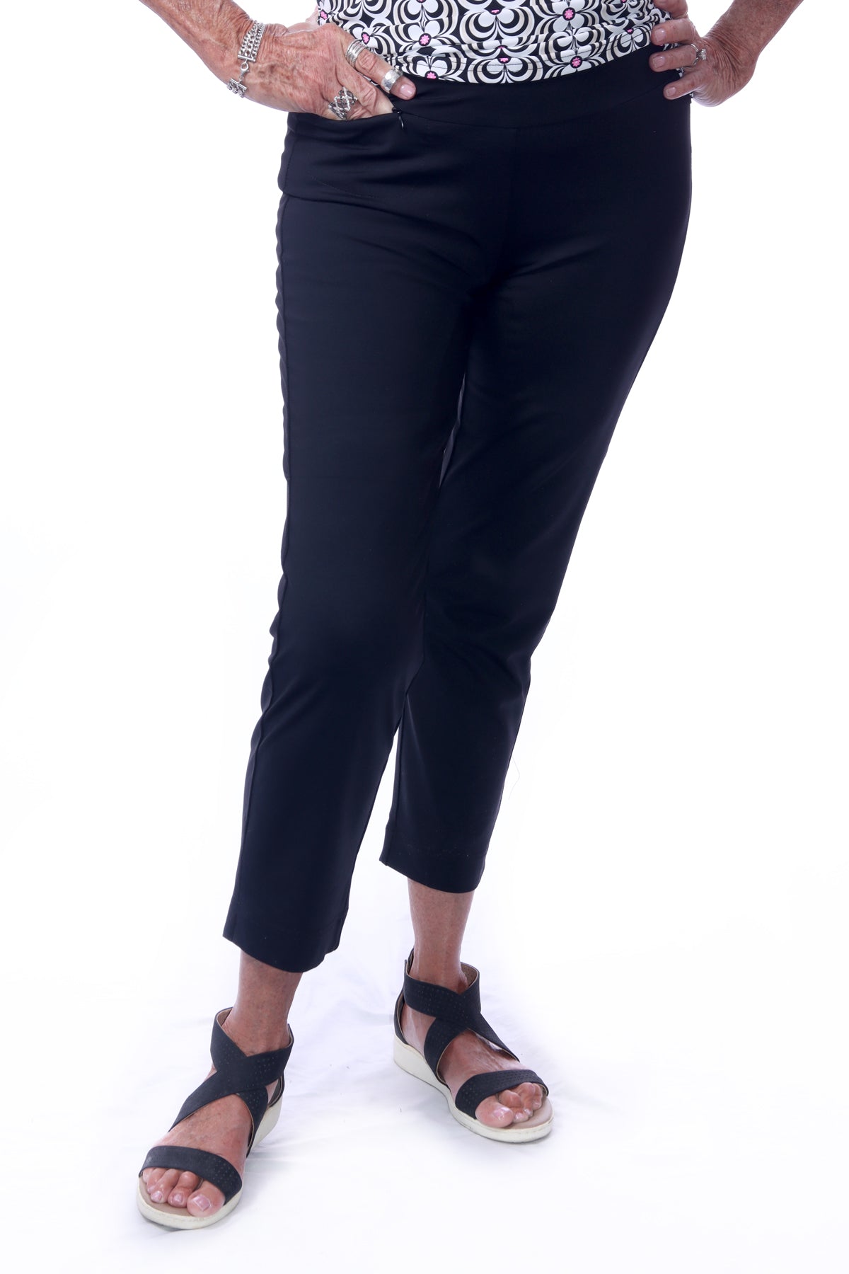 001- LuLu B Black Pocketed Stretch Ankle Pant