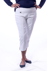 001- LuLu B White Stretch 2 Pocket Capri