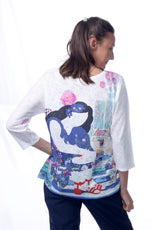 025- ET Lois Sitting Lady Knit Top