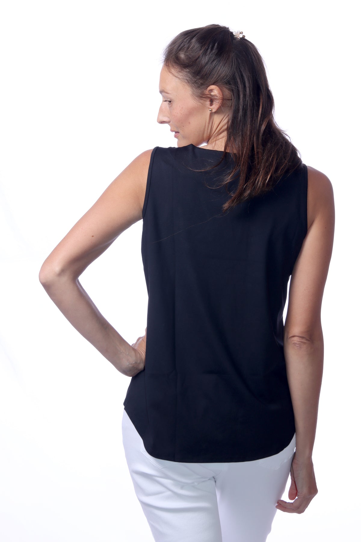 001- LuLu B Sleeveless Hi-Lo "V" Neck Top - Black