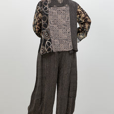 034- Sterling Styles Black and Beige Short Kimono