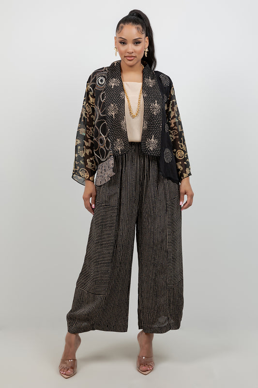 034- Sterling Styles Black and Beige Short Kimono