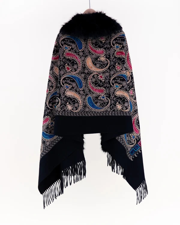 038- Very Moda Black Embroidered Fur Trimmed Shawl