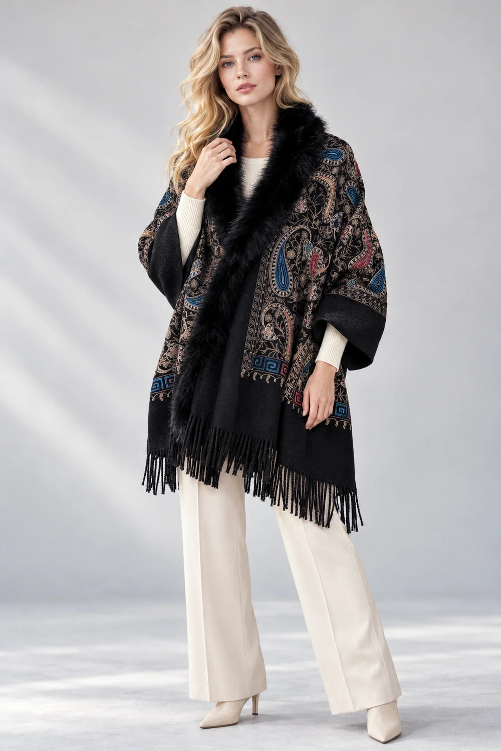 038- Very Moda Black Embroidered Fur Trimmed Shawl