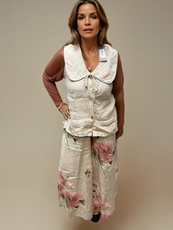 063- Bella Amore Sleeveless Big Collar Top - Beige