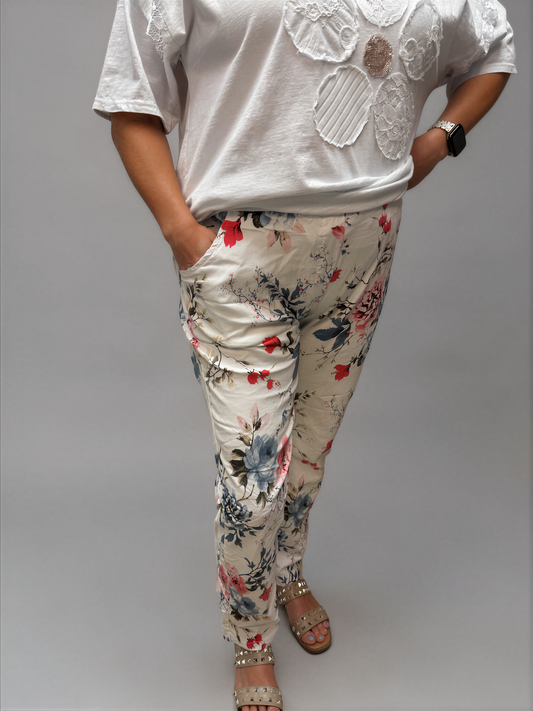 063- Bella Amore White Stretch Flower Pants