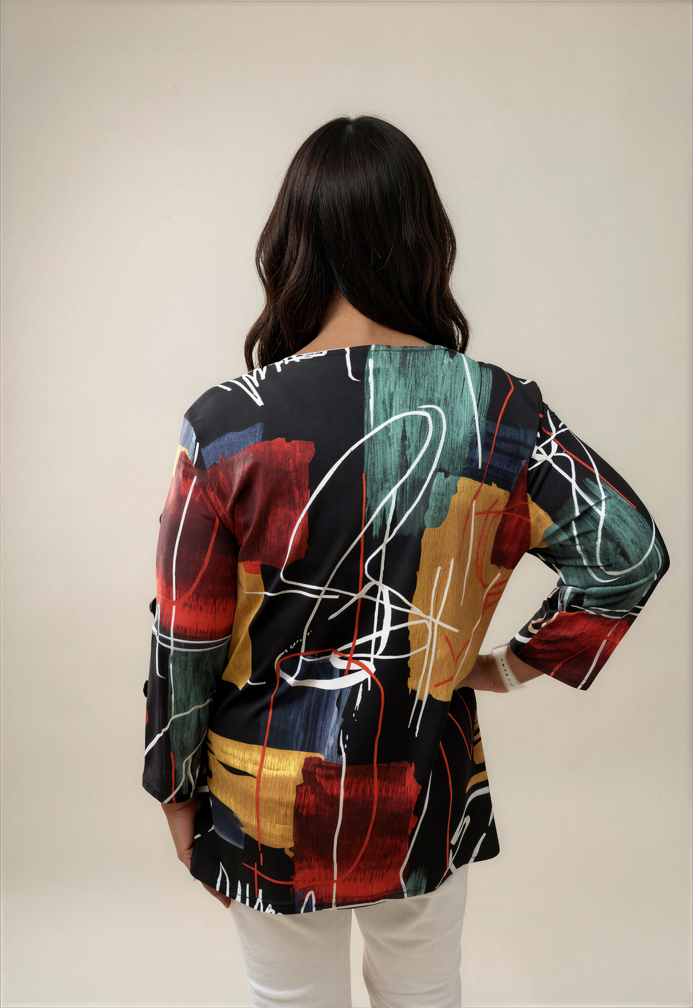 000- Atu Multi Scribble Button Sleeve Top