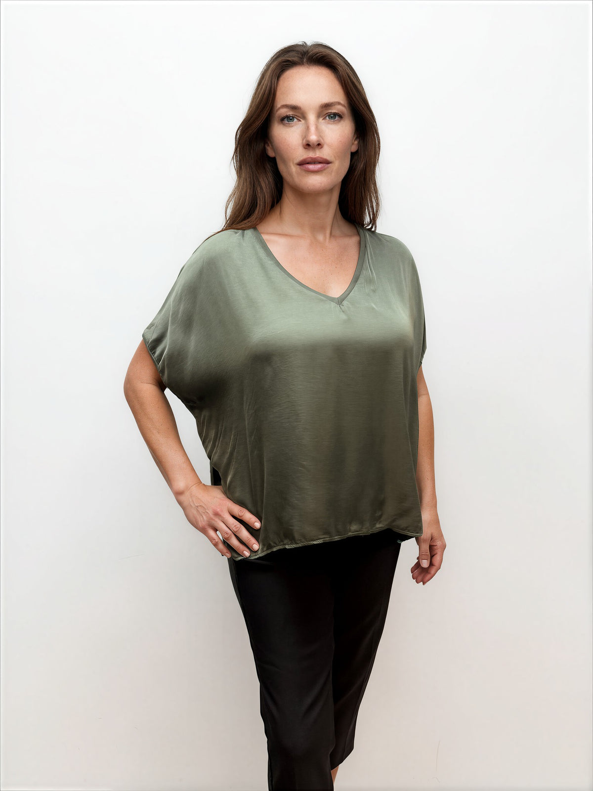 075- Look Mode Short Sleeve Glitter Top - Olive