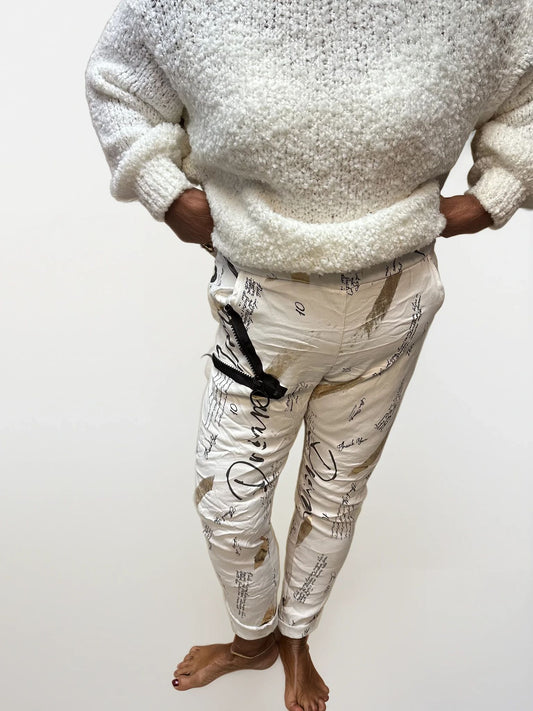 063- Bella Amore Gold Splashes on White Stretch Pants