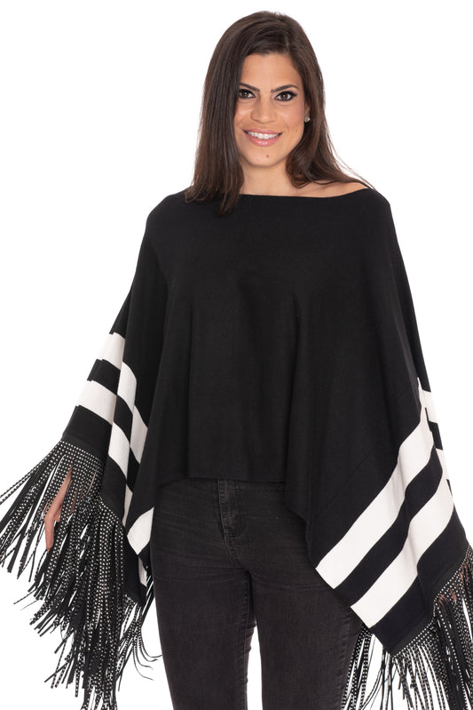 037- Vecceli Black and White Fringed Poncho