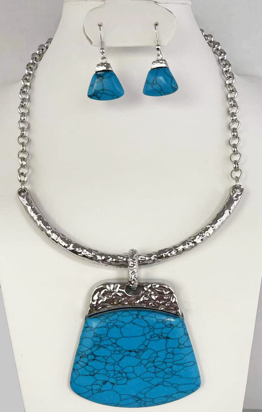 NE-145 Large Turquoise Marbled Stone Medallion on Silver Collar