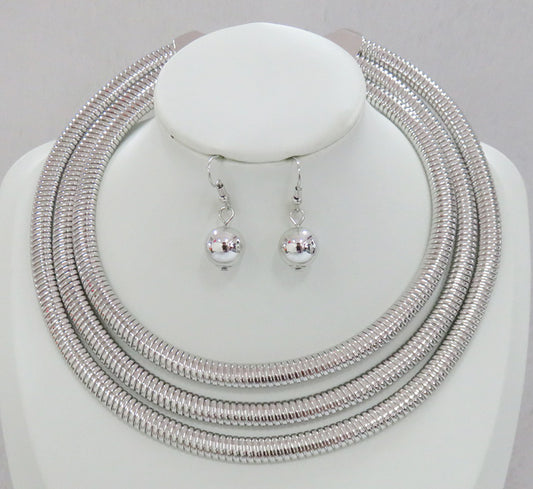 NE-170 3 Silver Rings Collar Set