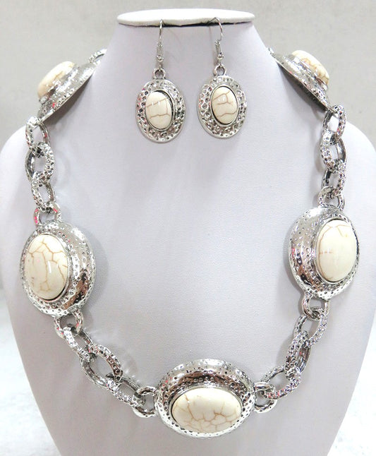NE-190 Ivory Ovals with Antique Silver Links