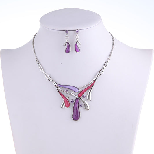 NE- 256 Purple and Pink Drips with Rhinestones Collar