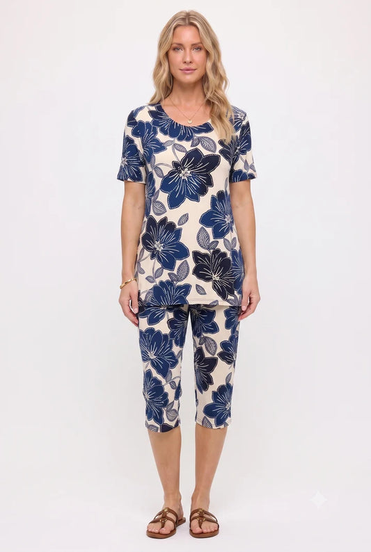 000- Atu Blue and Ivory Floral Short Sleeve Top