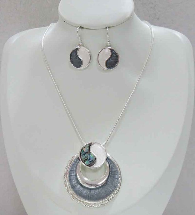 NE-061  Silver and Grey with Abalone