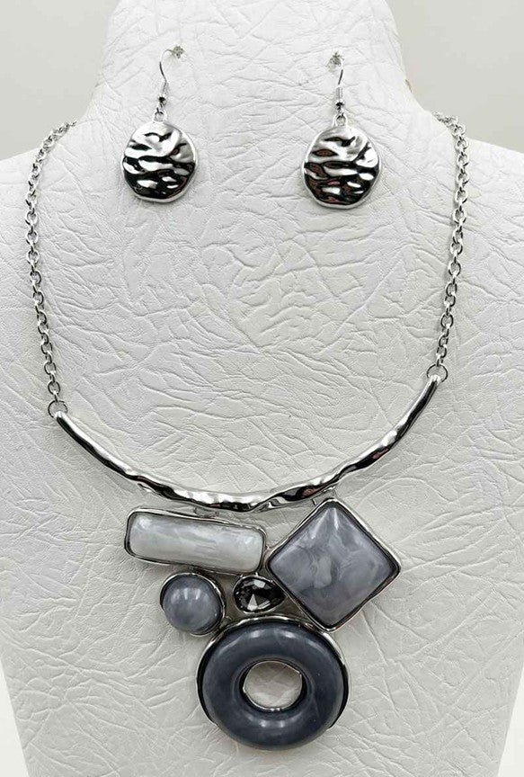 NE-073   Shades of Grey in Silver Necklace Set