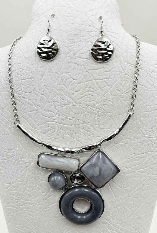 NE-073   Shades of Grey in Silver Necklace Set