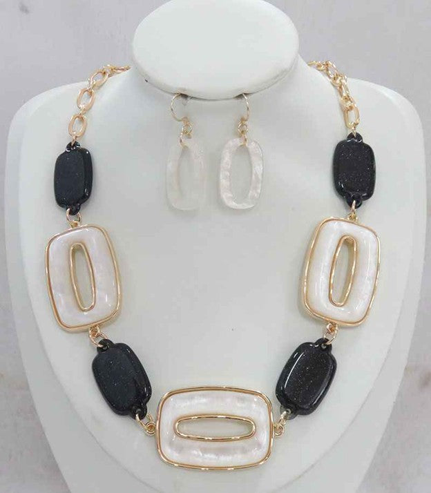 NE-084  Ivory and Black Medallions in Gold