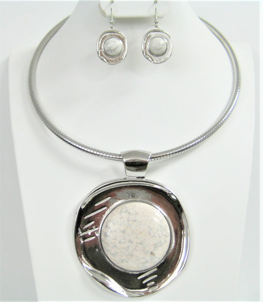 NE-170  Silver Snake Collar with White Marble Drop