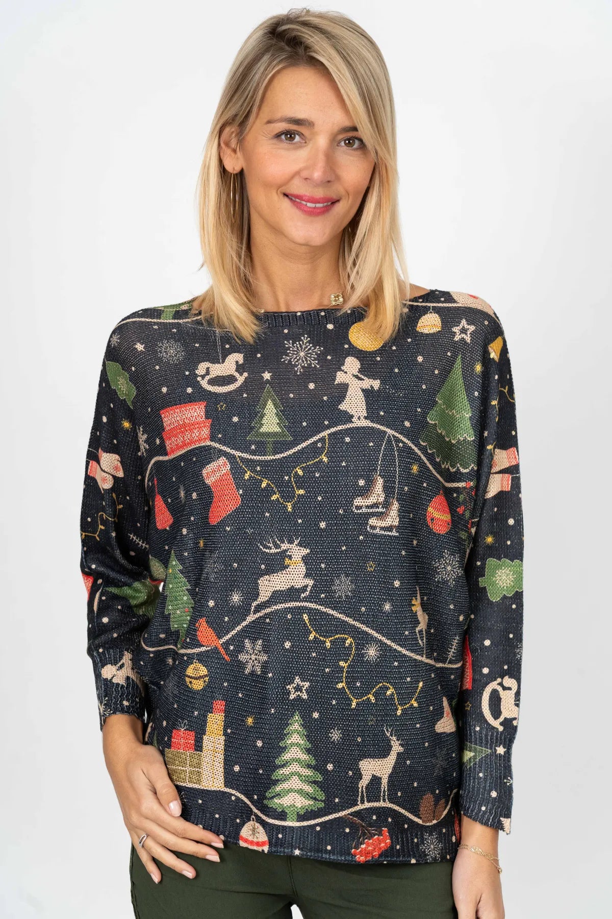 075- Look Mode Black and Beige Holiday Sweater