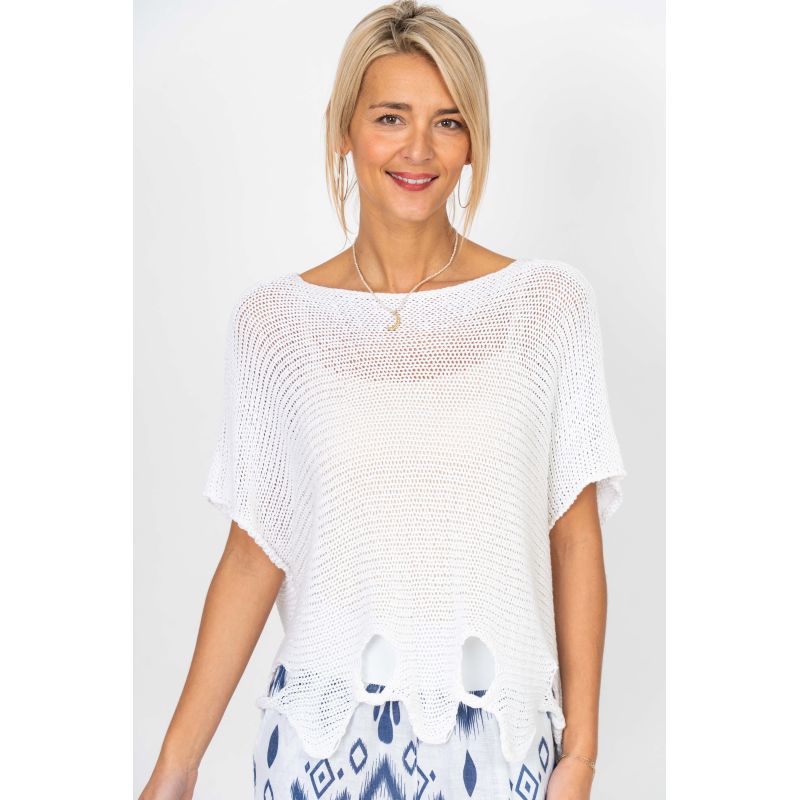 075- Look Mode Wavy Hole Sweater - white