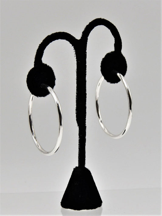 E004 - Large Silver Hoop with Spring Closure